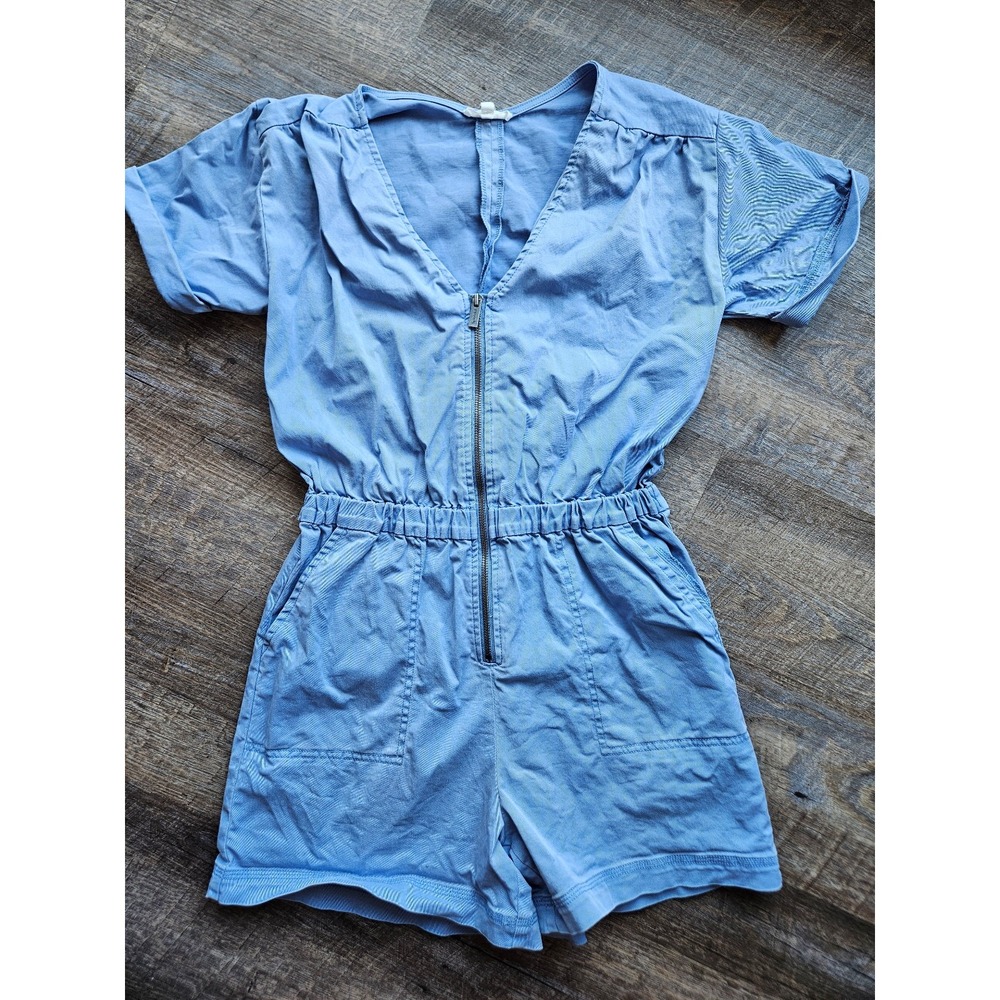 Splendid shorts romper size small VGUC
